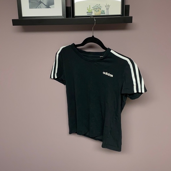 Adidas T-shirt - Picture 1 of 2